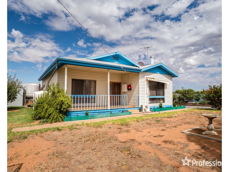 319 Westcliffs Avenue, Cardross VIC 3496