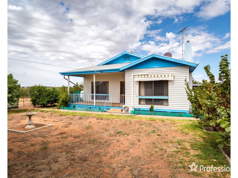319 Westcliffs Avenue, Cardross VIC 3496