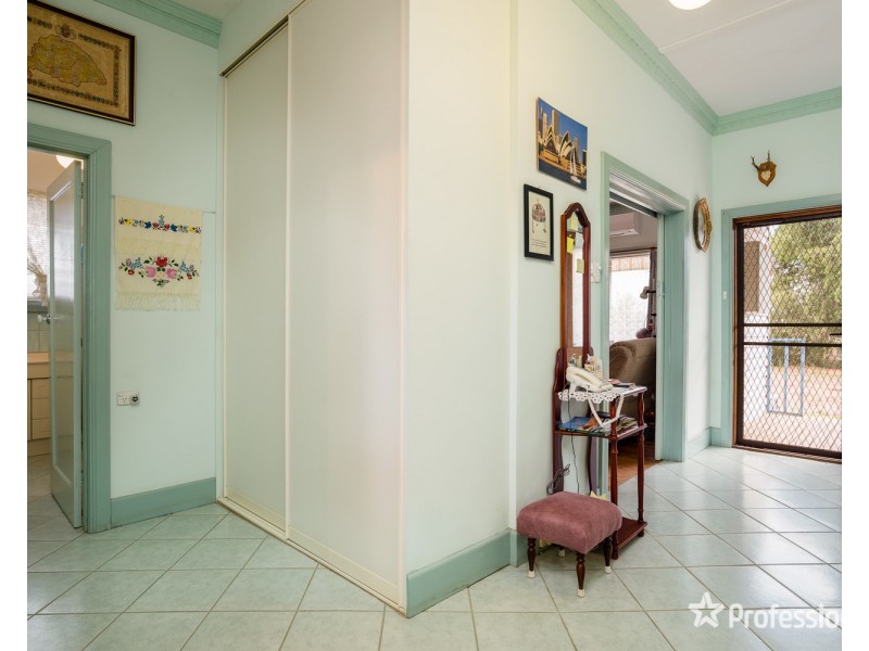 319 Westcliffs Avenue, Cardross VIC 3496