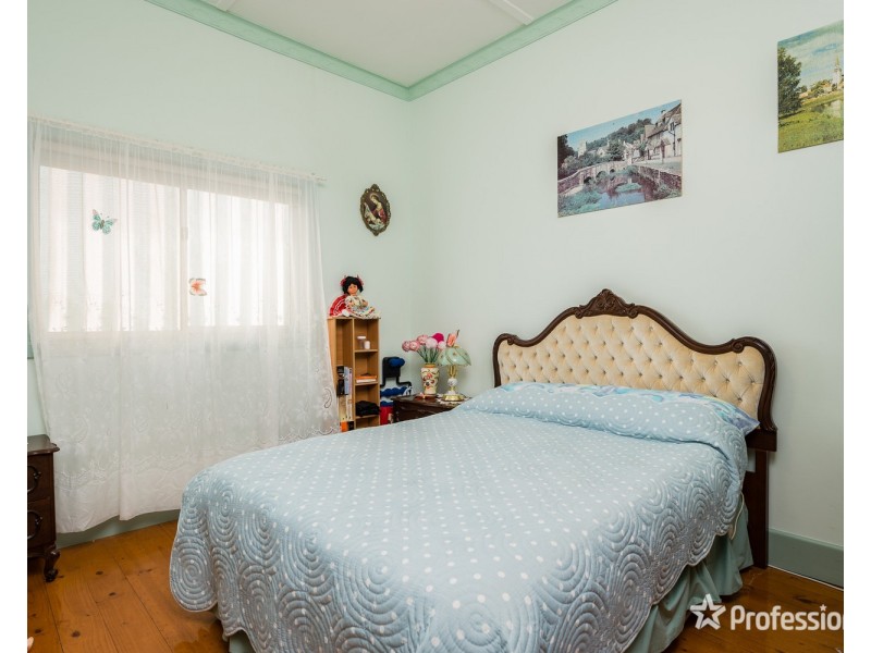 319 Westcliffs Avenue, Cardross VIC 3496