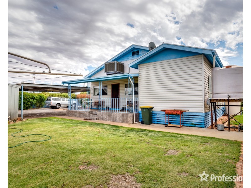 319 Westcliffs Avenue, Cardross VIC 3496