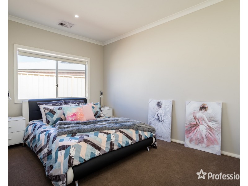13 Lakeview Court, Mildura VIC 3500