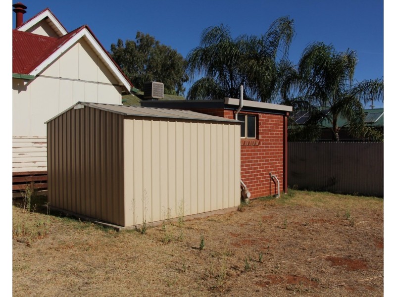 661 Koorlong Avenue, Irymple VIC 3498