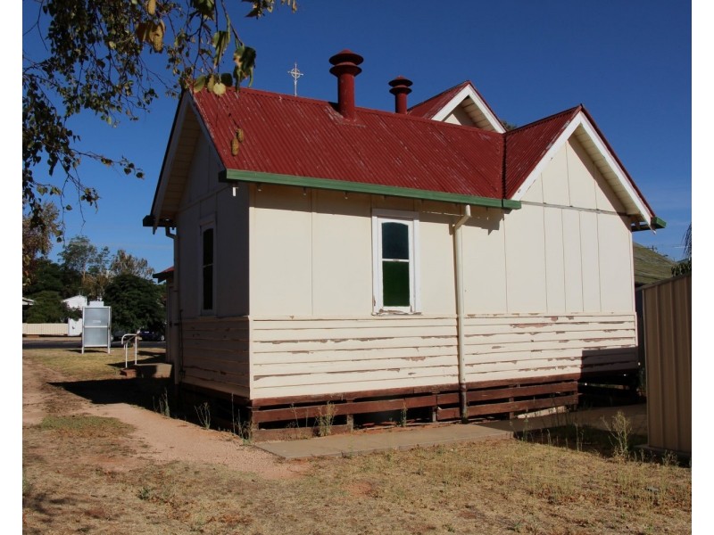 661 Koorlong Avenue, Irymple VIC 3498