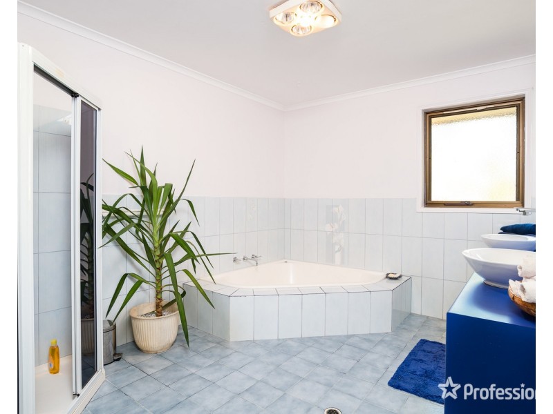 9 The Grange, Mildura VIC 3500