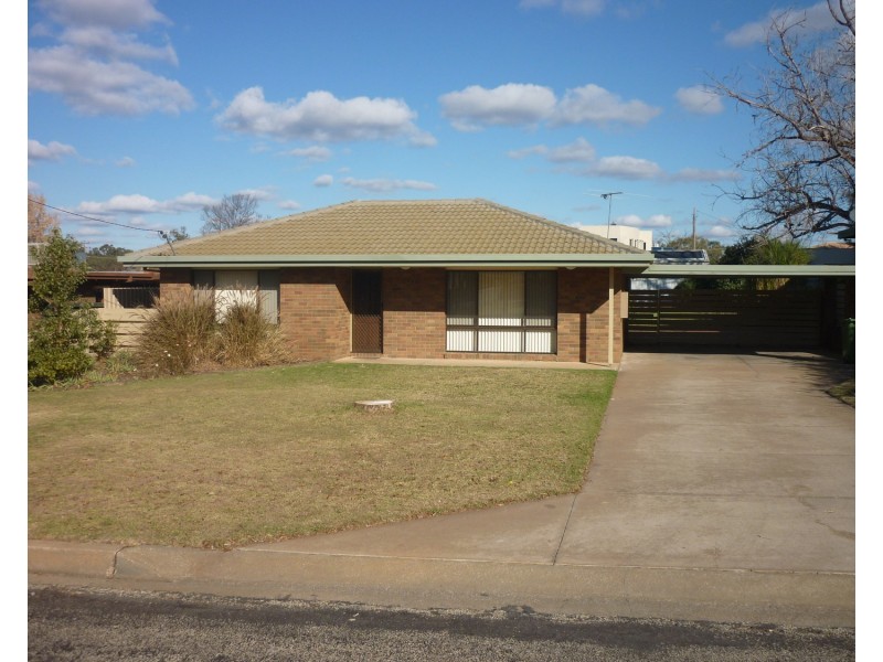 83 Williams Street, Gol Gol NSW 2738