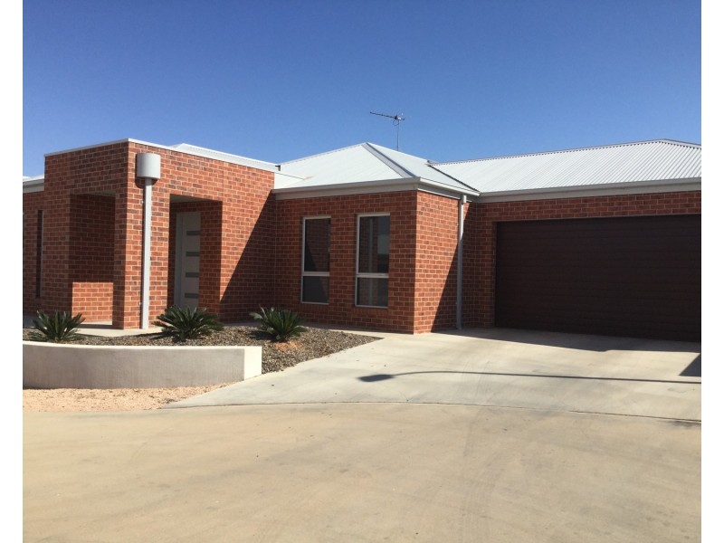 2/5 Phillipa Crescent, Mildura VIC 3500