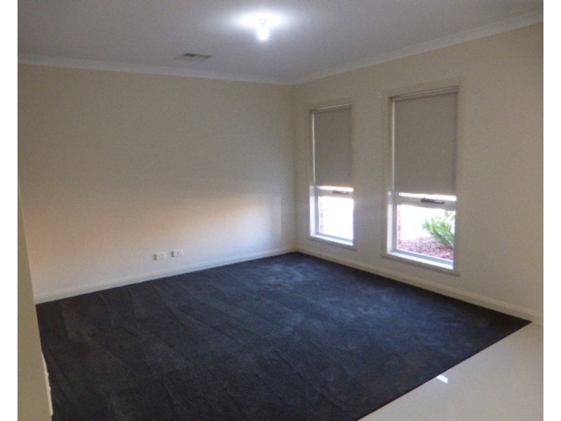 2/5 Phillipa Crescent, Mildura VIC 3500