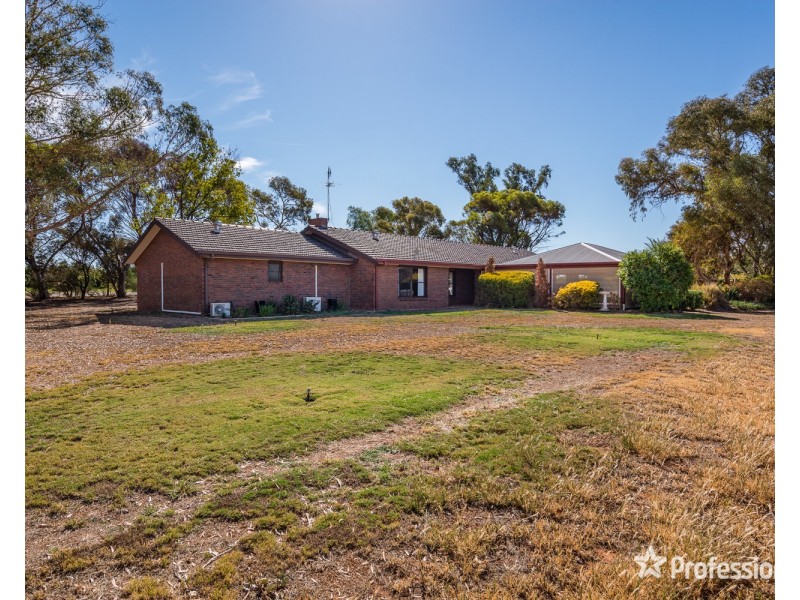 249 Myall Street, Cardross VIC 3496