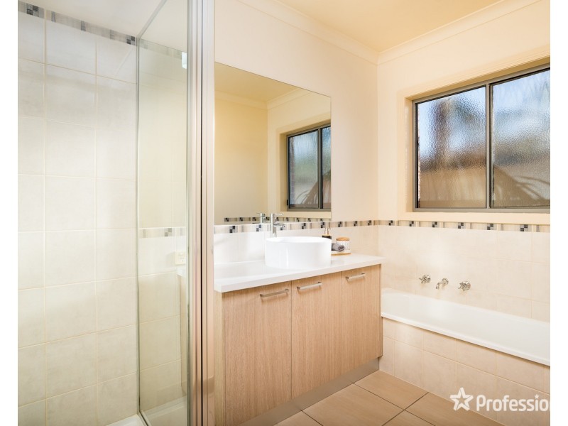 2 Eyre Court, Mildura VIC 3500