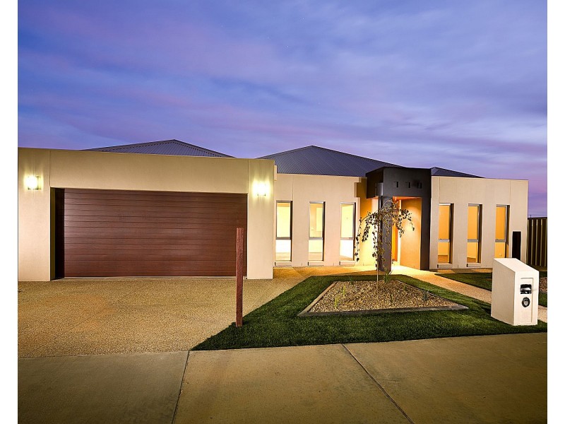 604 Riverside Avenue, Mildura VIC 3500