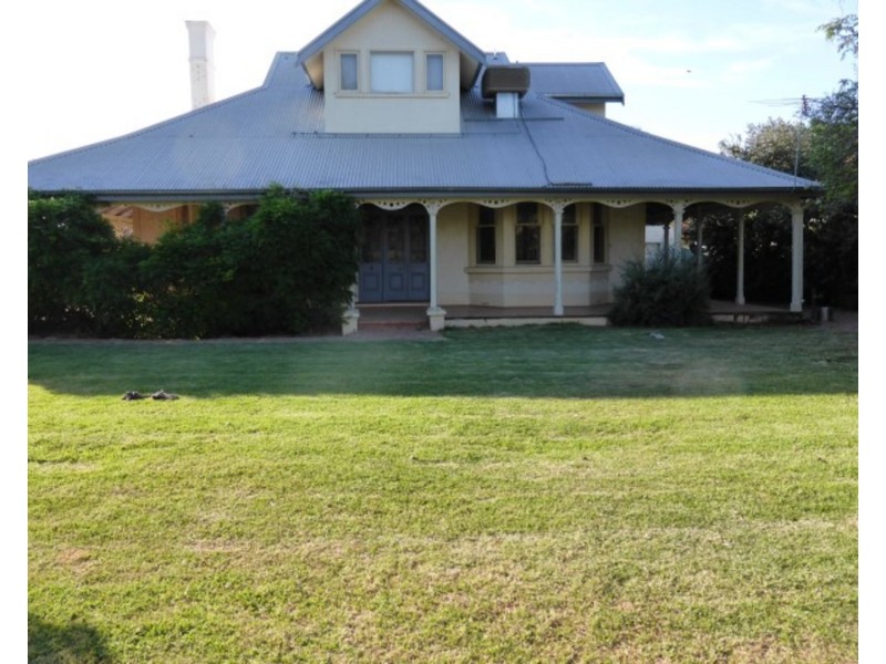 9 Valencia Avenue, Mildura VIC 3500