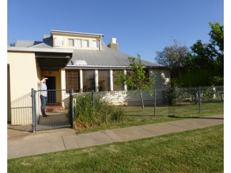 9 Valencia Avenue, Mildura VIC 3500