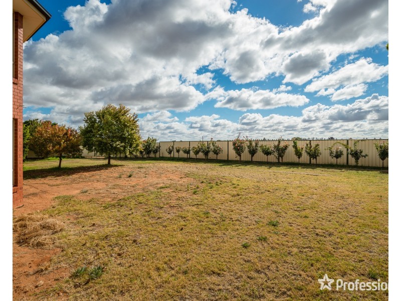 30 Yelta Road North, Merbein VIC 3505