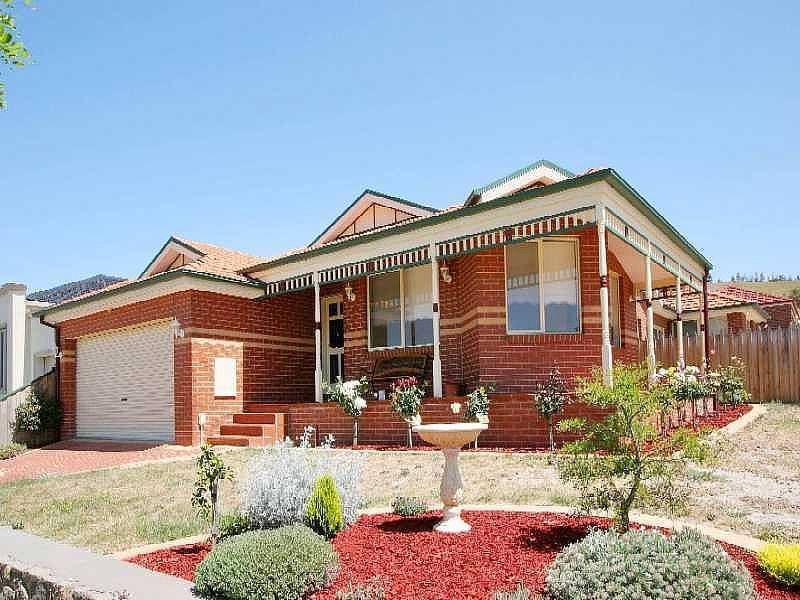 23 Alain Avenue, South Morang VIC 3752