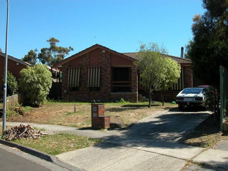 5 Karen Court, Mill Park VIC 3082