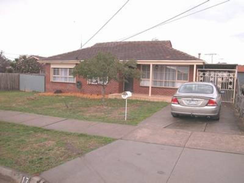 17 Brentwood Avenue, Lalor VIC 3075