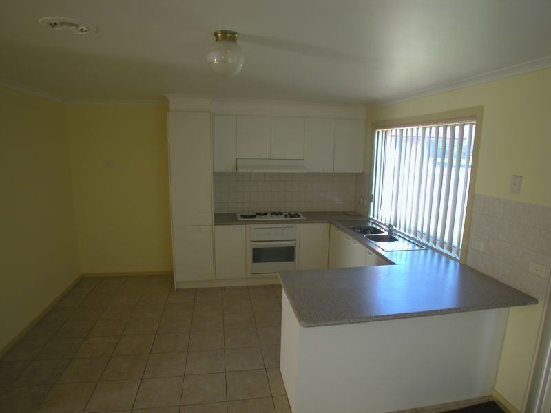 122 Manning Clarke Road, Mill Park VIC 3082