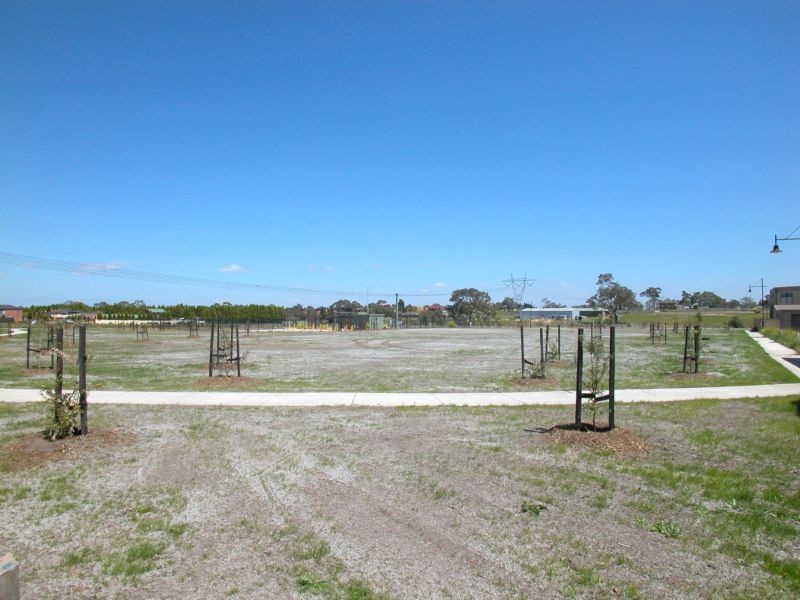 14 Reedy Lake Mews, Epping VIC 3076