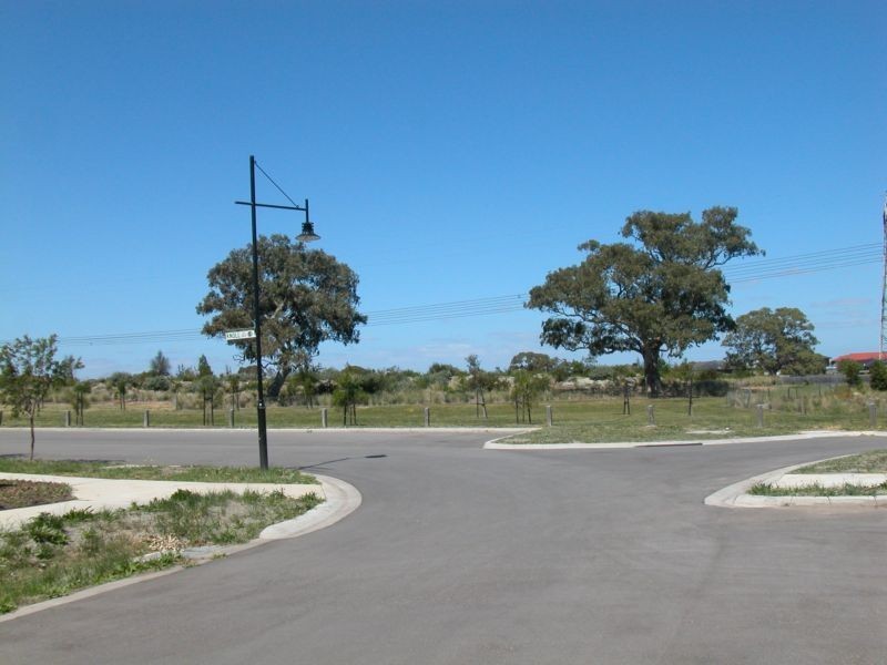 14 Reedy Lake Mews, Epping VIC 3076