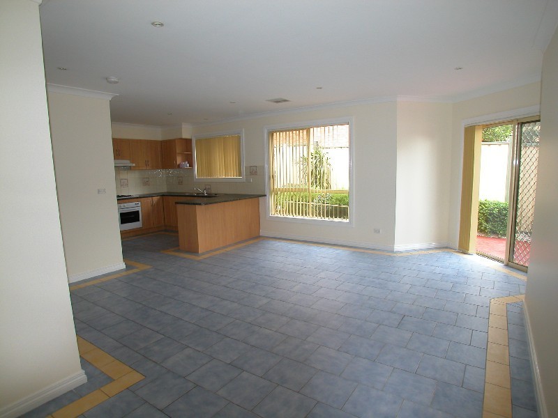 127a Woolnough Drive, Mill Park VIC 3082