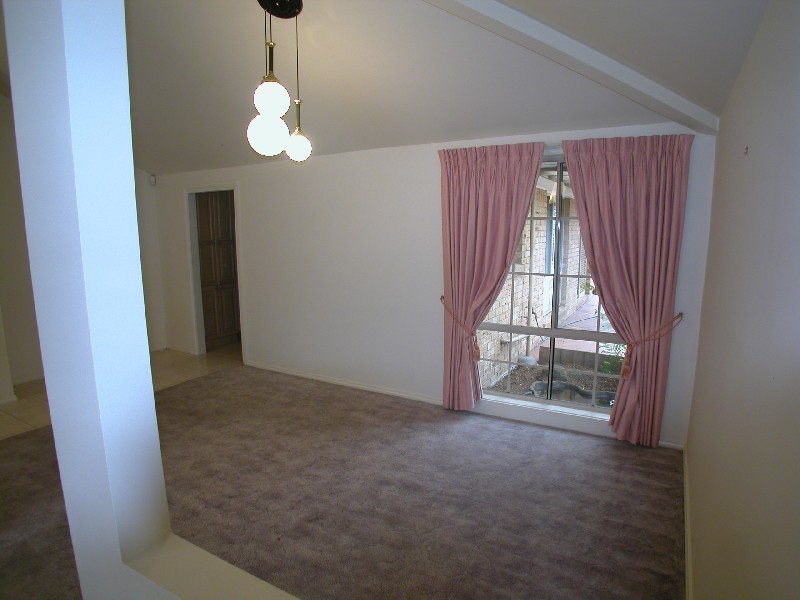 47 Allwyn Crescent, Mill Park VIC 3082