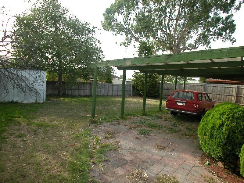 10 Glendale Avenue, Epping VIC 3076