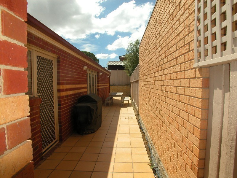 19 Tennyson Circuit, Mill Park VIC 3082