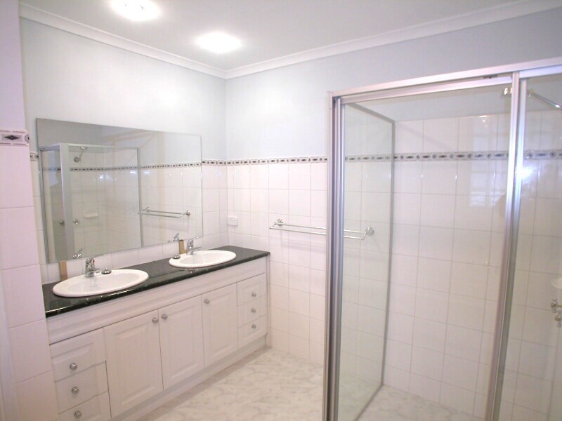 1/27 McLeans Road, Bundoora VIC 3083