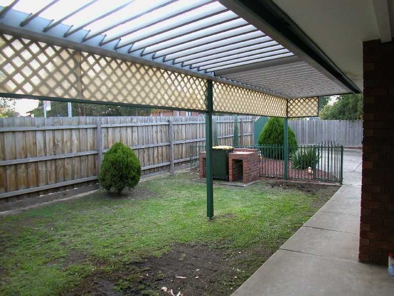 50 Kingston Town Crescent, Mill Park VIC 3082