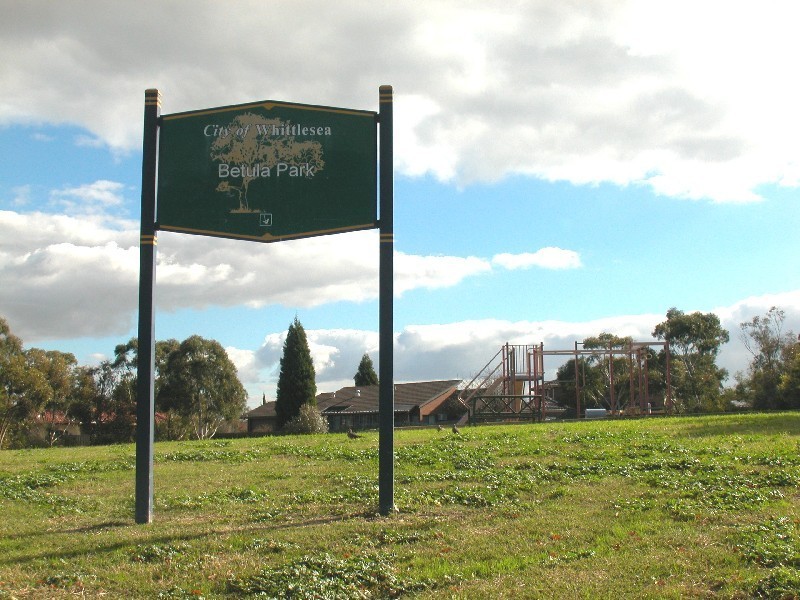 50 Kingston Town Crescent, Mill Park VIC 3082