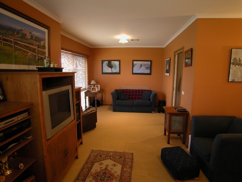 20 Horseshoe Crescent, Epping VIC 3076