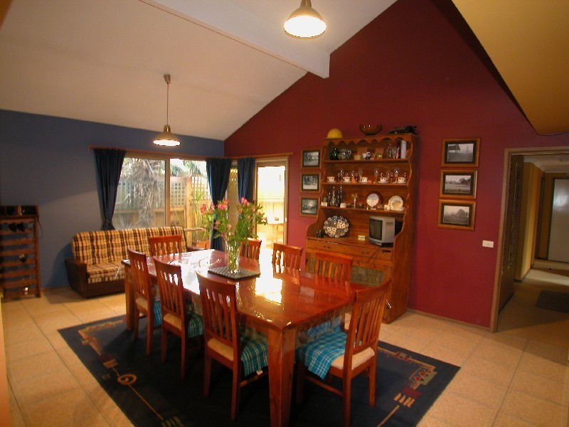 20 Horseshoe Crescent, Epping VIC 3076