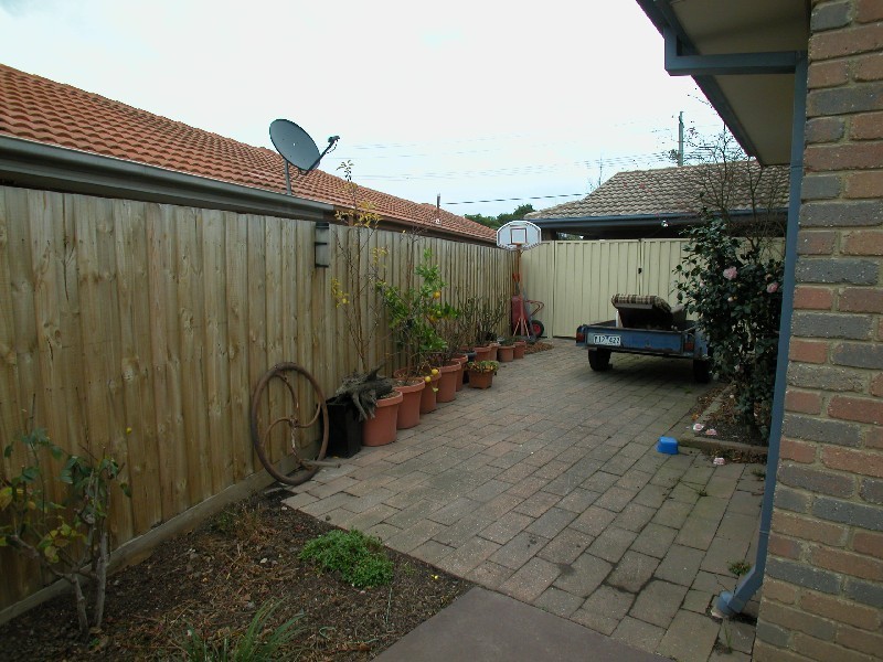 20 Horseshoe Crescent, Epping VIC 3076