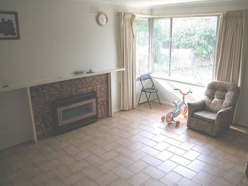 13 Helpman Crescent, Epping VIC 3076