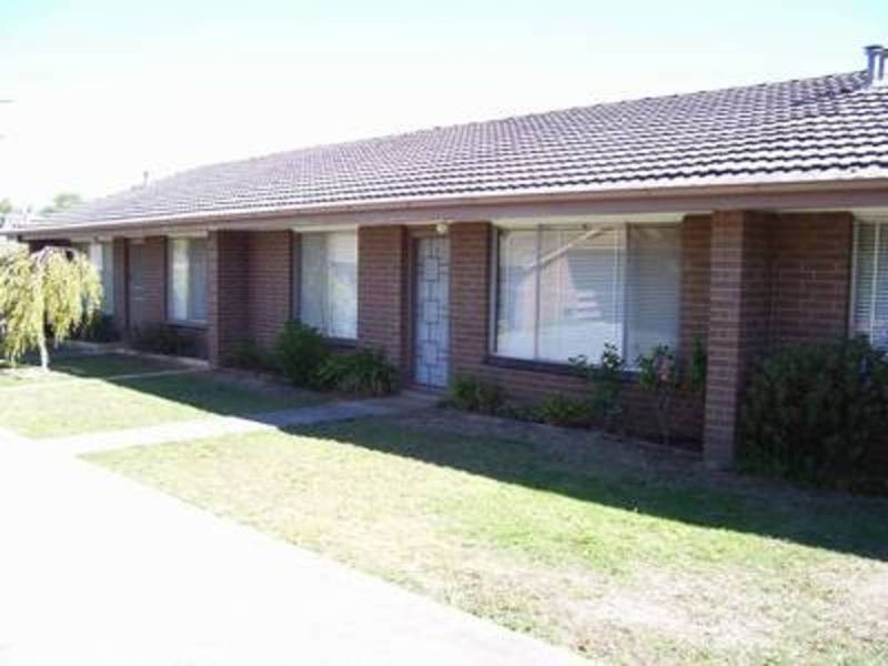 2/16 Louisa Street, Croydon VIC 3136