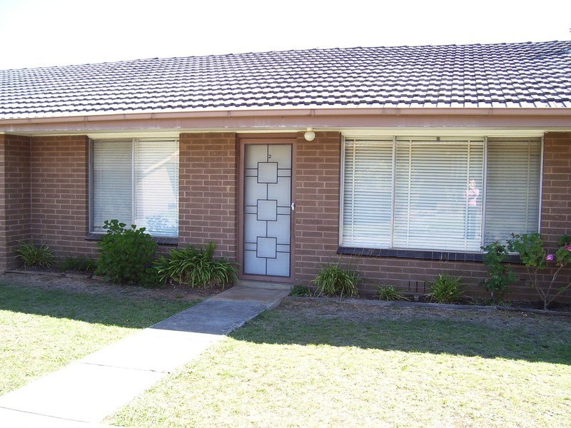 2/16 Louisa Street, Croydon VIC 3136