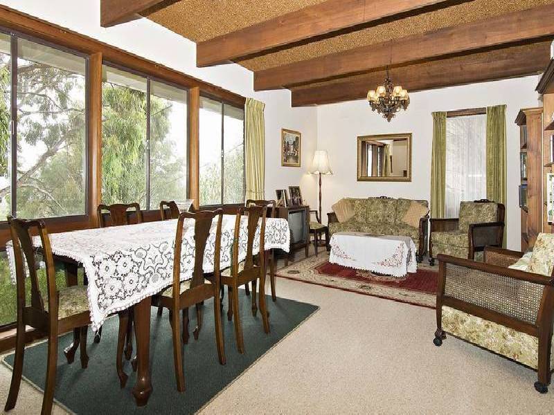 18 The Parkway, Chirnside Park VIC 3116