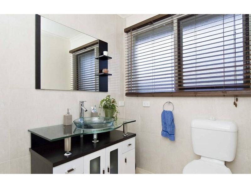 9 Alpine  Way, Kilsyth VIC 3137