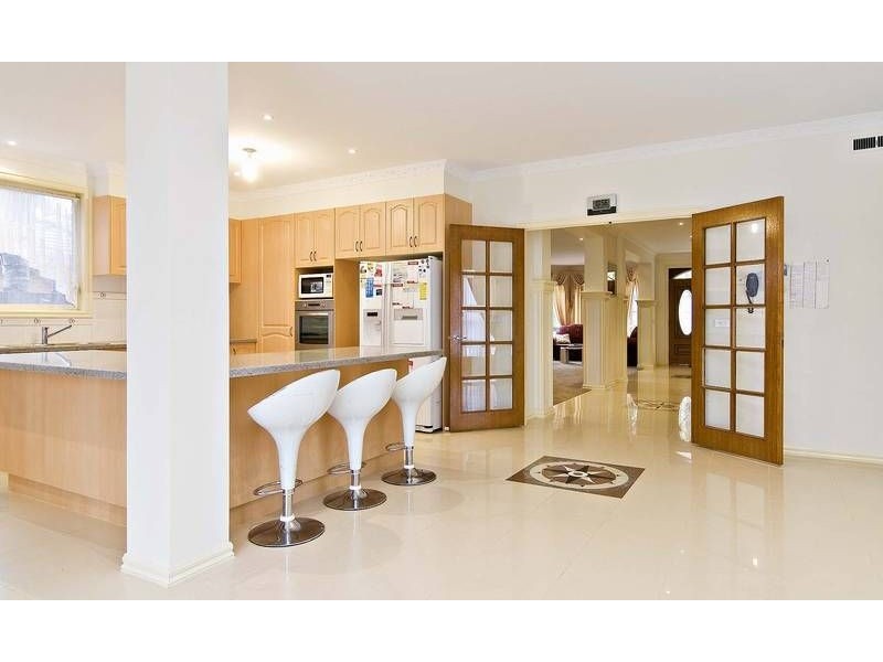 11 Nyanda Court, Croydon VIC 3136