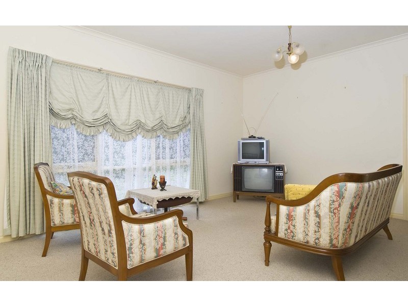 6 Cheevers Close, Ringwood East VIC 3135
