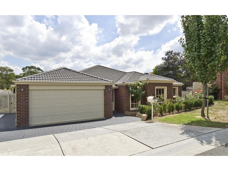 12 Yarra Hill Lane, Chirnside Park VIC 3116