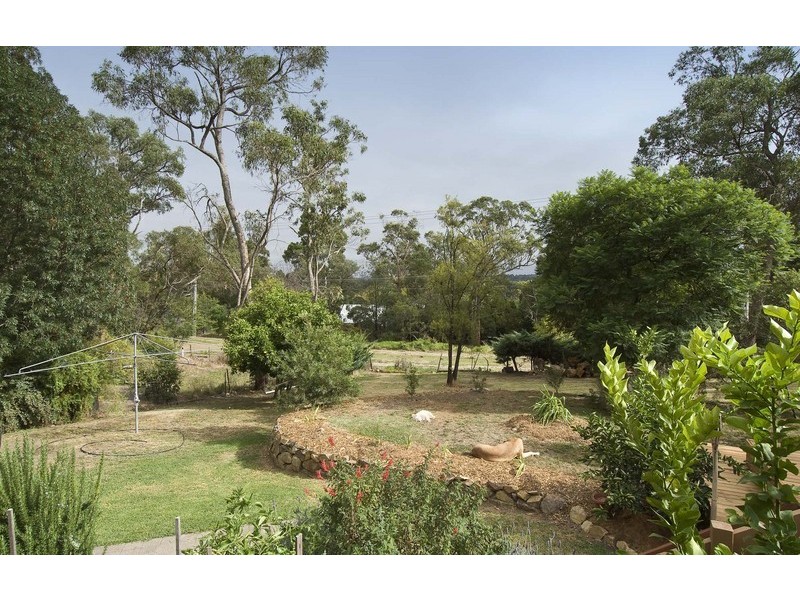 7 Greenwood Lane, Mooroolbark VIC 3138