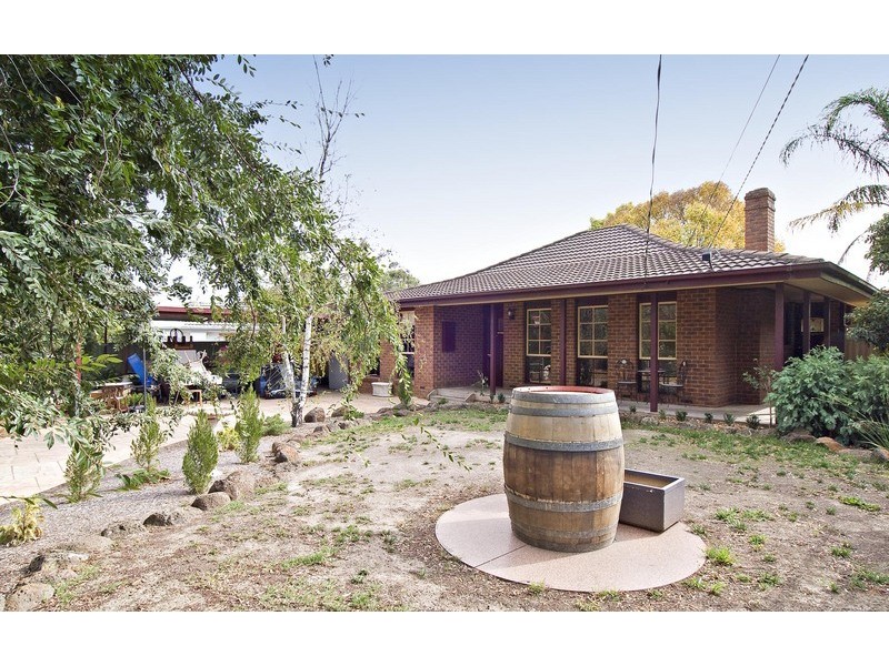 22 Binbrook Drive, Croydon VIC 3136
