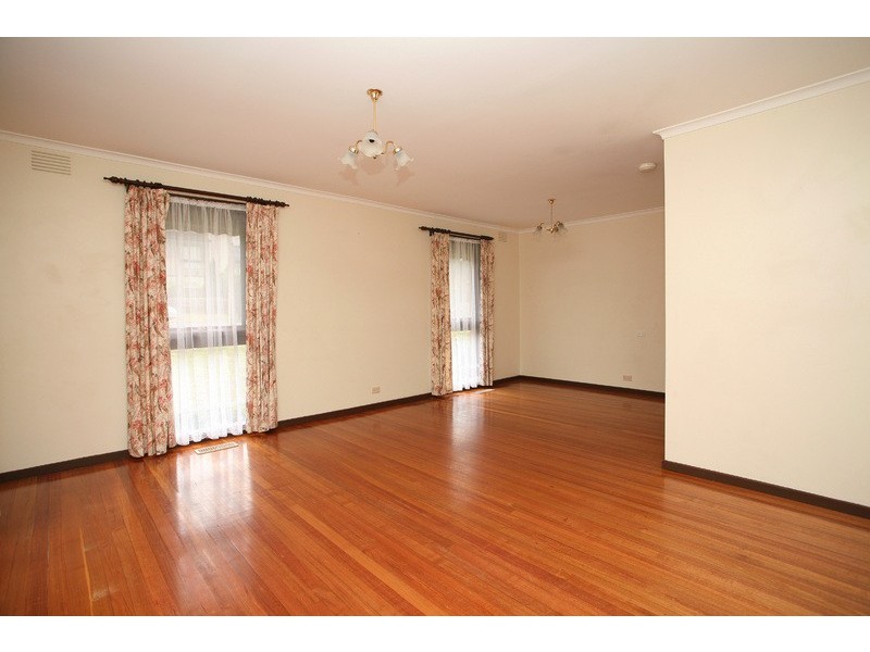 38 Clubpoint Drive, Chirnside Park VIC 3116