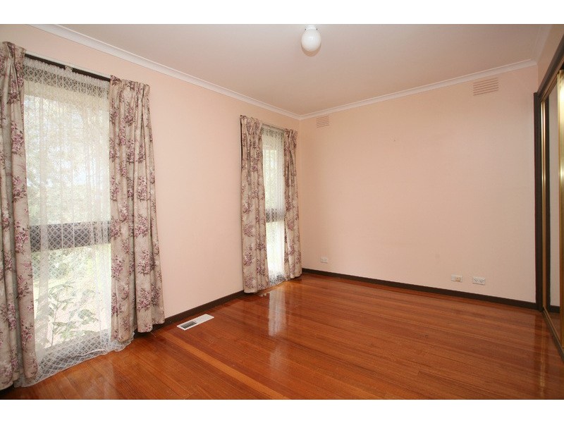 38 Clubpoint Drive, Chirnside Park VIC 3116