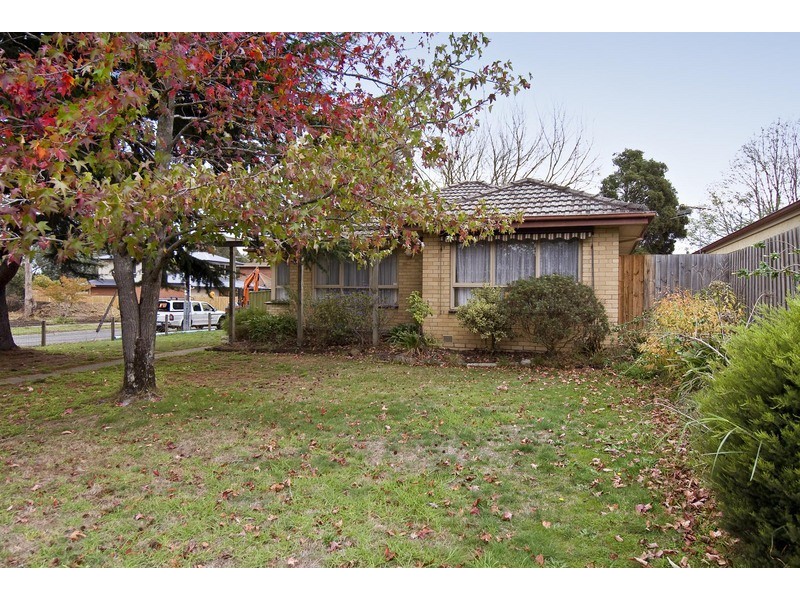 34 Colchester Road, Kilsyth VIC 3137