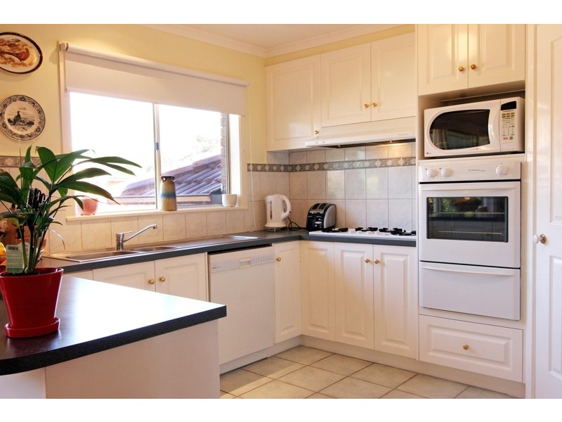 39 Wandarra Way, Warranwood VIC 3134