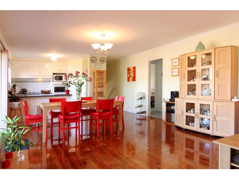 39 Wandarra Way, Warranwood VIC 3134