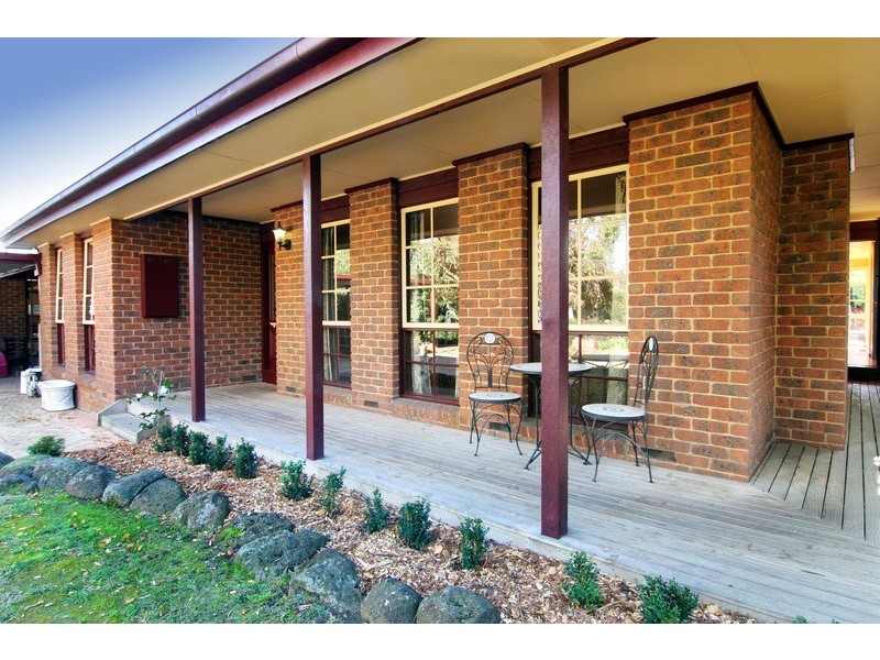 22 Binbrook Drive, Croydon VIC 3136